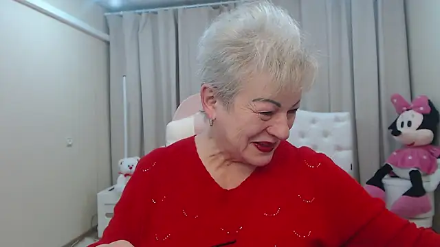 KayleSmoll online show from 02-18-26, 07:43