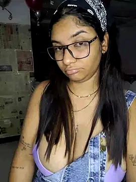 Sofythom1 online show from 02-23-25, 04:28