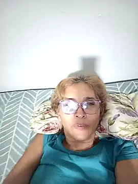 leona- online show from 02-18-25, 02:16