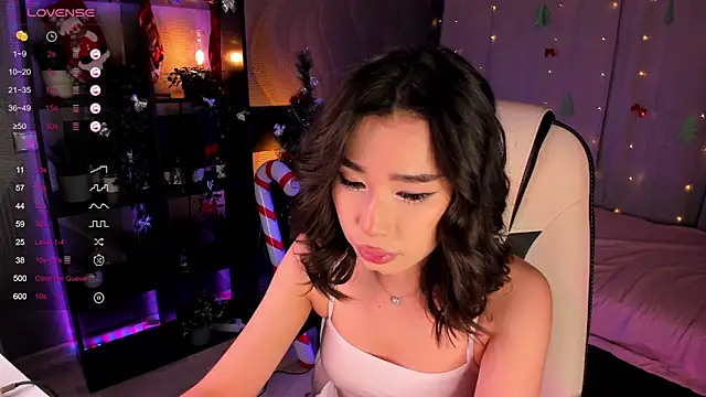 Snapshot of sensualily chatting on 01-17-26, 03:39 sensualily online show from 01-17-26, 03:39