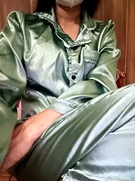 YunLem online show from 10-23-25, 12:59