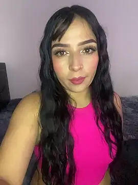 Snapshot of Loren_sexx6 chatting on 02-25-26, 05:44 Loren sexx6 online show from 02-25-26, 05:44