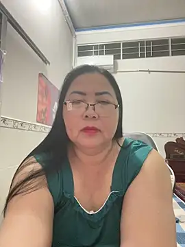 Snapshot of NDith chatting on 02-03-26, 10:59 NDith online show from 02-03-26, 10:59