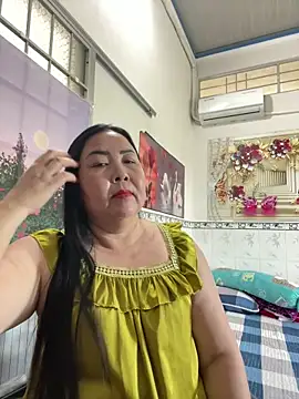 Snapshot of NDith chatting on 03-22-26, 06:17 NDith online show from 03-22-26, 06:17