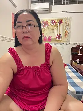 Snapshot of NDith chatting on 04-10-26, 10:25 NDith online show from 04-10-26, 10:25