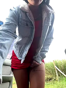 Snapshot of NAUGHTY_LITTLE_18 chatting on 11-11-25, 10:32 NAUGHTY LITTLE 18 online show from 11-11-25, 10:32