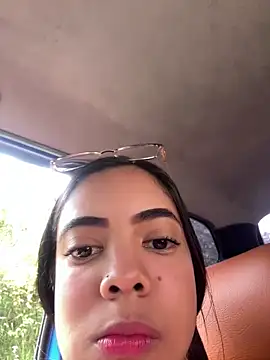 NAUGHTY LITTLE 18 online show from 02-21-26, 04:08