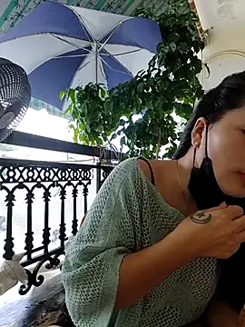 Snapshot of lyna_bl chatting on 10-08-25, 01:58 lyna bl online show from 10-08-25, 01:58