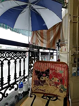 Snapshot of lyna_bl chatting on 11-28-25, 01:19 lyna bl online show from 11-28-25, 01:19