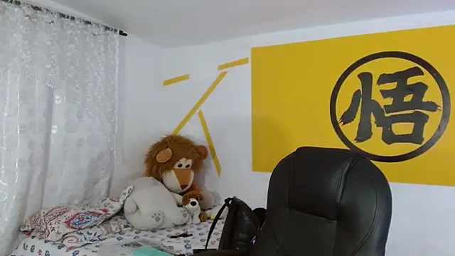 Matthew Boy  online show from 12-14-24, 05:07