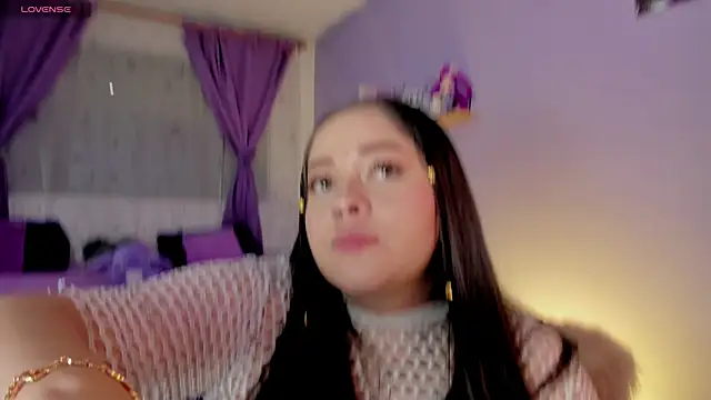 Snapshot of dennisbonnet_ chatting on 01-16-25, 02:41 dennisbonnet online show from 01-16-25, 02:41