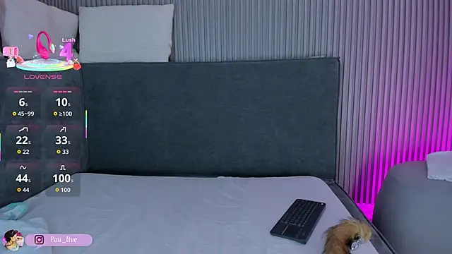 Snapshot of pau_live chatting on 10-30-25, 09:00 pau live online show from 10-30-25, 09:00