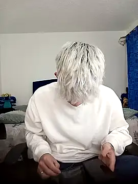 thiagomurphyy online show from 01-18-25, 04:04