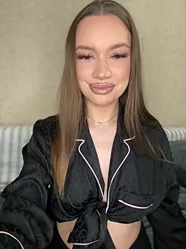 Snapshot of bunnyrich chatting on 02-03-26, 06:57 bunnyrich online show from 02-03-26, 06:57