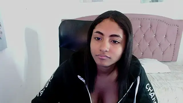 shaneelle online show from 10-09-25, 03:15