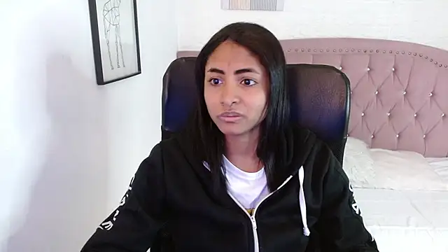 shaneelle online show from 11-01-25, 03:08