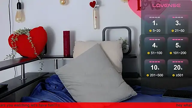 Snapshot of CarterCole chatting on 02-10-25, 04:14 CarterCole online show from 02-10-25, 04:14