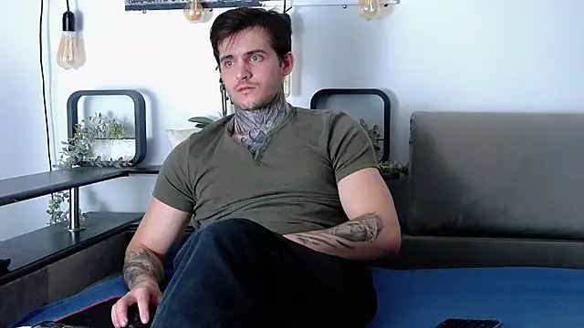 Snapshot of CarterCole chatting on 03-09-25, 06:00 CarterCole online show from 03-09-25, 06:00