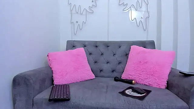 amber martinez online show from 02-23-25, 10:42