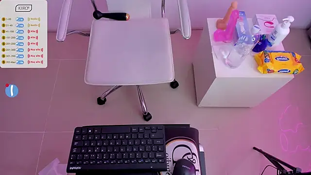 amber martinez online show from 03-13-25, 06:56