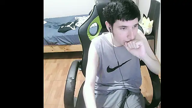 Twink martinboy online show from 01-06-25, 06:14