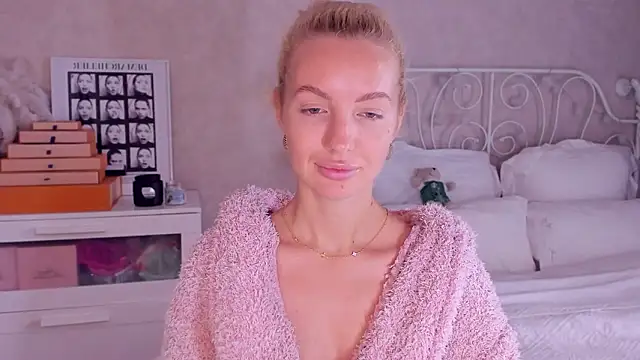 aestetick online show from 02-08-26, 06:28