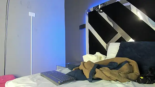 AmmyJones  online show from 01-05-26, 07:50