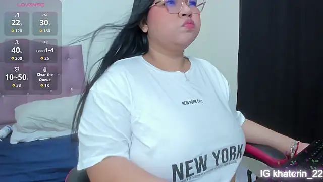 Snapshot of april_lopez6 chatting on 09-18-25, 01:51 april lopez6 online show from 09-18-25, 01:51