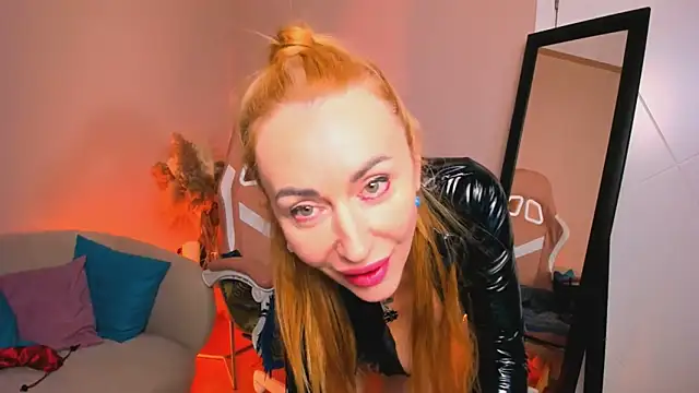 Snapshot of Lakshmi_lotus chatting on 02-11-25, 11:44 Lakshmi lotus online show from 02-11-25, 11:44