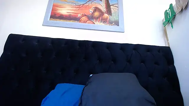 SpicyQueenxxxx online show from 01-22-25, 08:51
