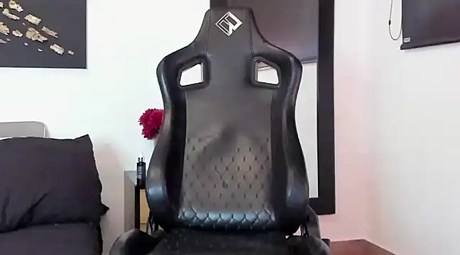 Dereck vega online show from 03-08-25, 12:22