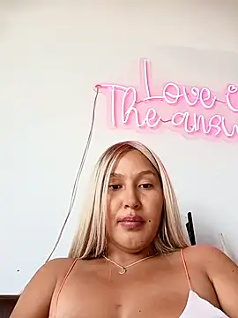 SamaraJay1 online show from 02-16-25, 07:49