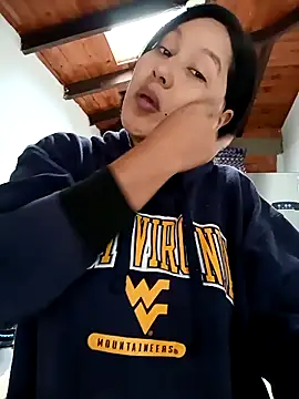 SamaraJay1 online show from 09-18-25, 01:46