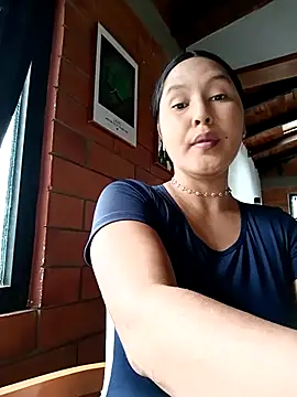 SamaraJay1 online show from 10-30-25, 04:52