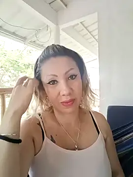 coral smitth online show from 12-10-24, 09:22