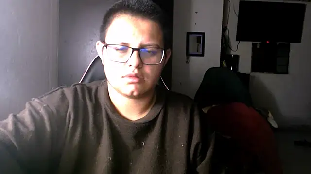 tatsumi nao online show from 02-02-26, 07:40