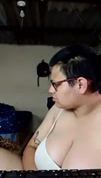 tatsumi nao online show from 02-15-26, 06:04