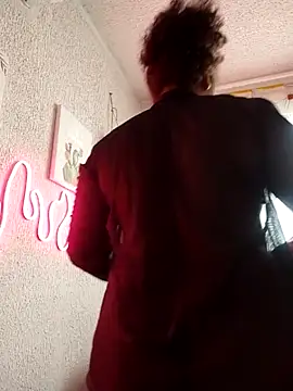 samanthaeliott22 online show from 10-12-25, 05:12