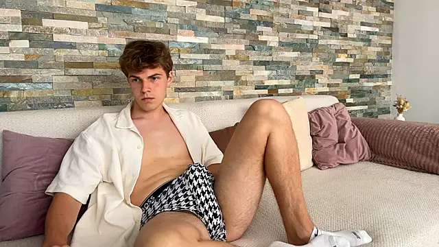 Snapshot of dymonted chatting on 02-09-26, 12:20 dymonted online show from 02-09-26, 12:20