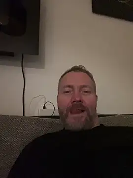 Snapshot of Rockburg chatting on 12-21-24, 04:03 Rockburg online show from 12-21-24, 04:03