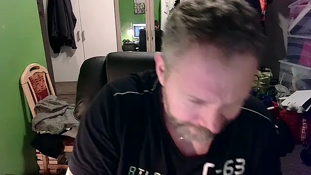 Snapshot of Rockburg chatting on 01-03-25, 04:44 Rockburg online show from 01-03-25, 04:44