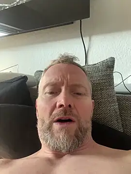 Snapshot of Rockburg chatting on 03-20-25, 07:47 Rockburg online show from 03-20-25, 07:47