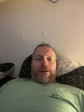 Snapshot of Rockburg chatting on 03-20-25, 09:13 Rockburg online show from 03-20-25, 09:13