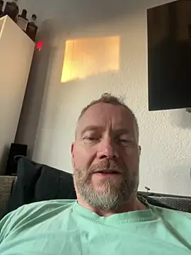 Snapshot of Rockburg chatting on 03-21-25, 06:05 Rockburg online show from 03-21-25, 06:05