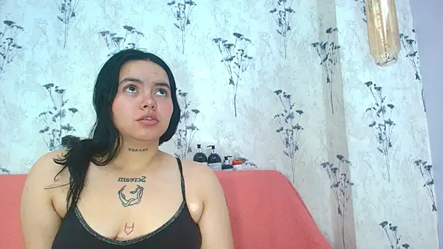 Mia candy 0 online show from 02-08-25, 12:06