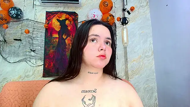 Mia candy 0 online show from 11-05-25, 12:05