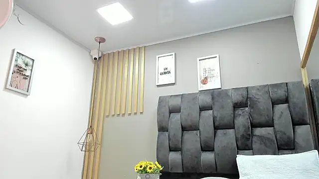 camila  herrera online show from 12-05-24, 09:28
