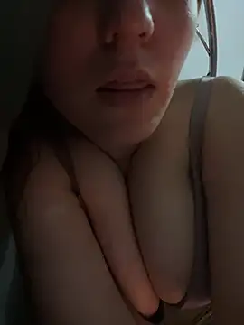 Snapshot of lolitalamasbonita01 chatting on 03-12-25, 09:44 lolitalamasbonita01 online show from 03-12-25, 09:44