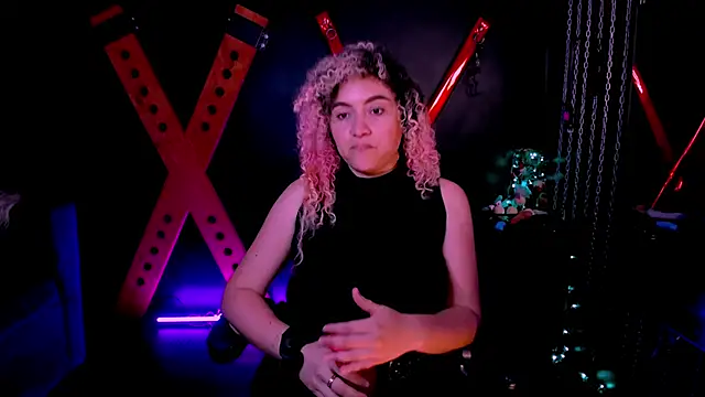 Kateryn  online show from 12-20-24, 08:45