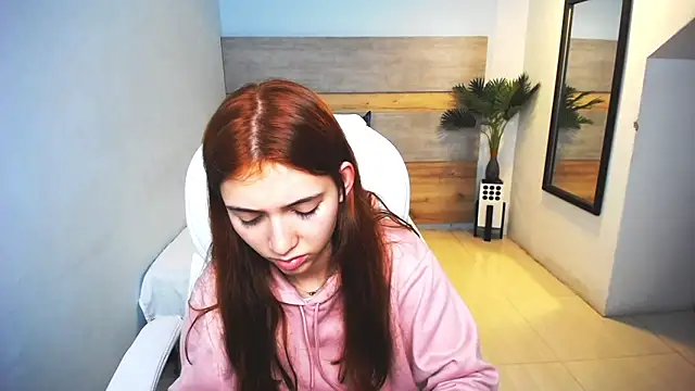 liseth fox online show from 12-27-24, 06:42